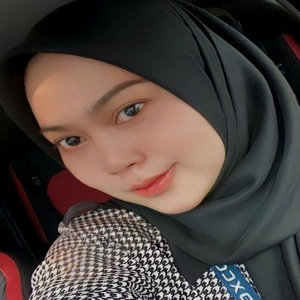 Nurul Syazwanie Mohd Nor studying Diploma in Office Technology Management at Widad College ,Kuantan Pahang